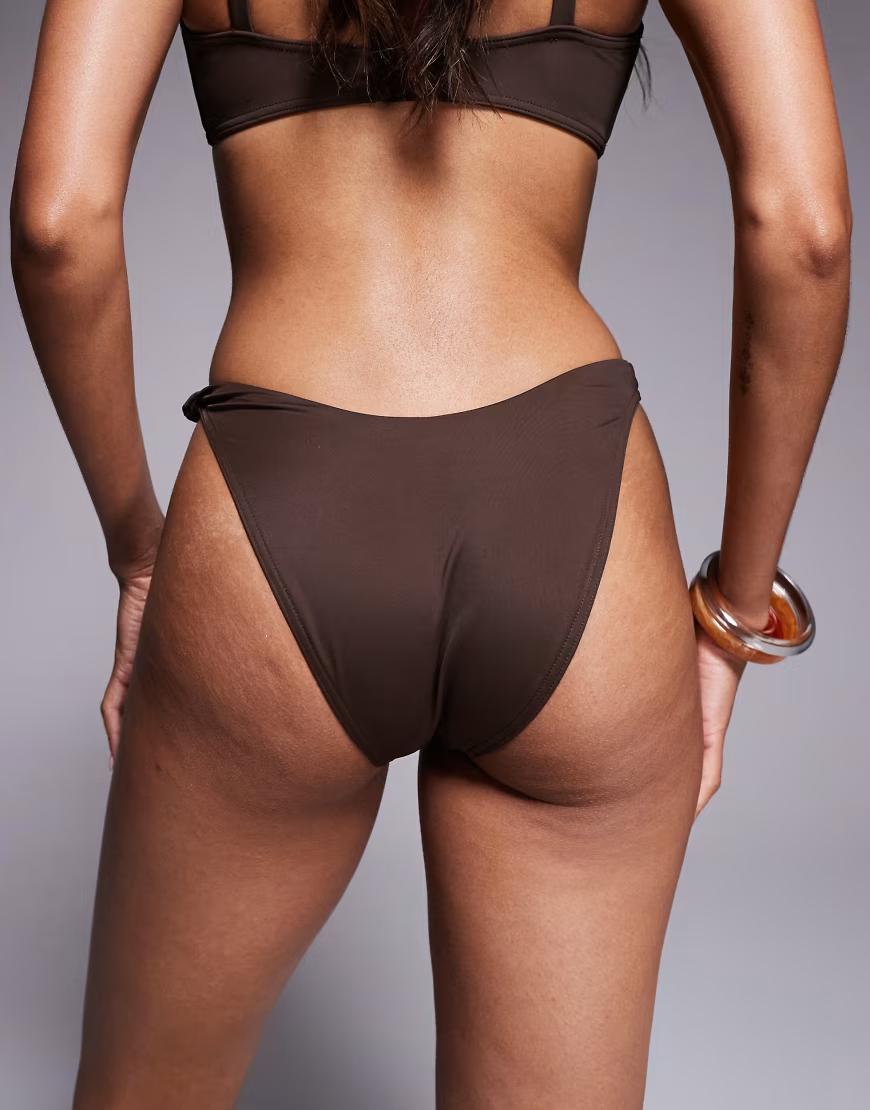 BRĄZOWY DÓŁ OD BIKINI