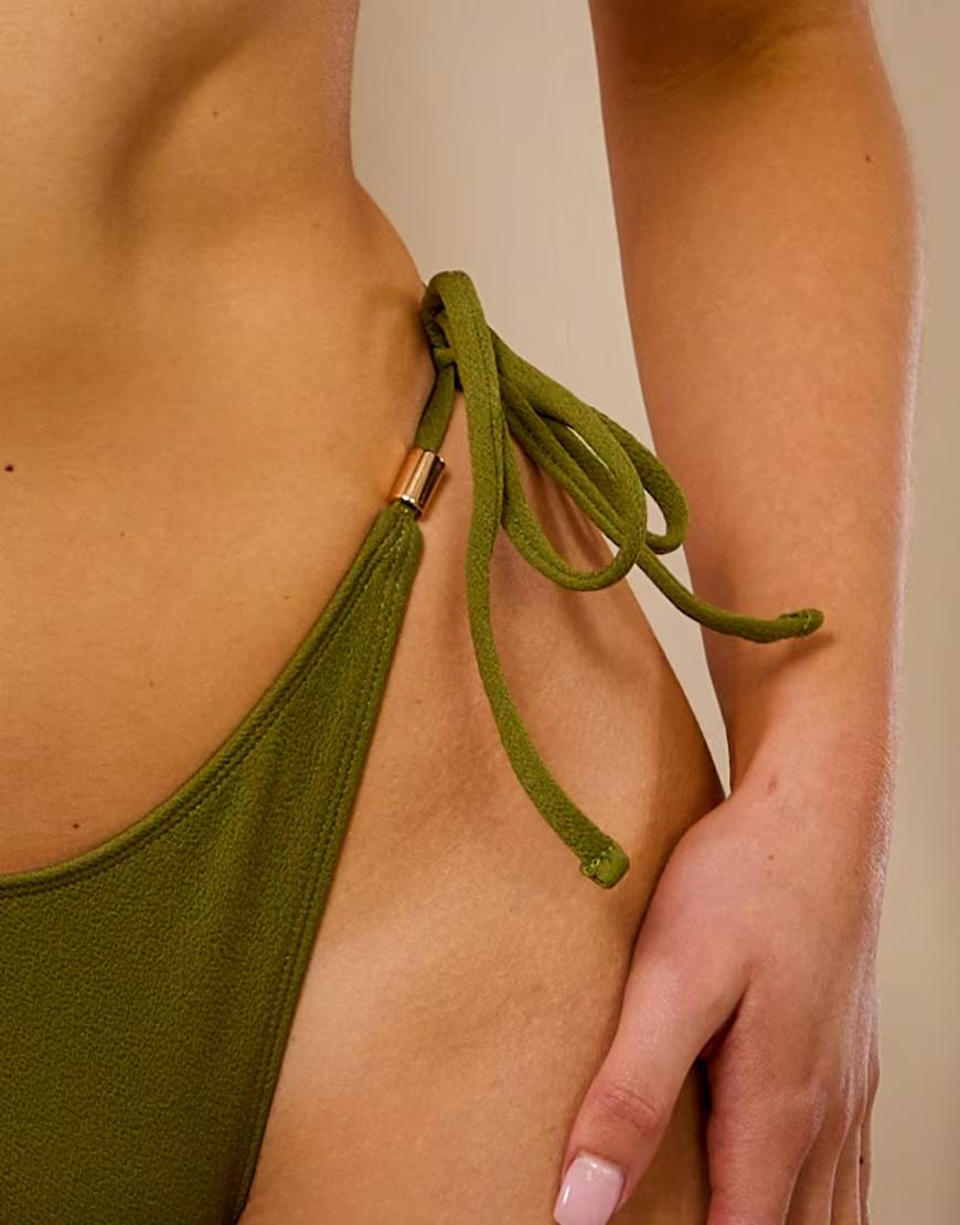 Zielony dół od bikini