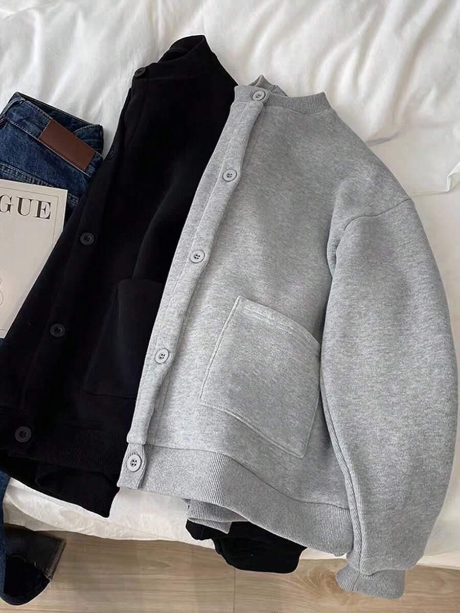 szara bluza bomber guziki