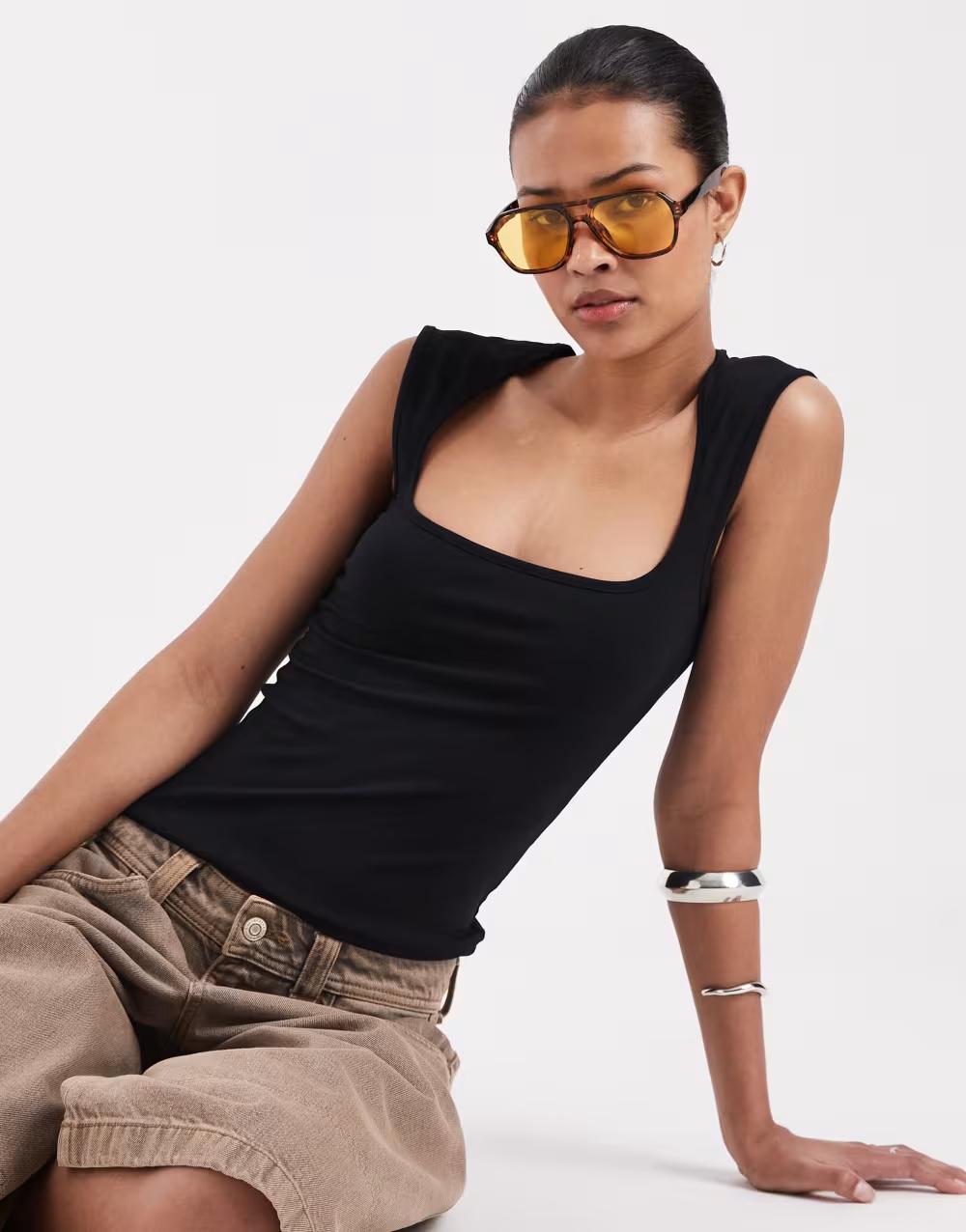CZARNY TOP CASUAL