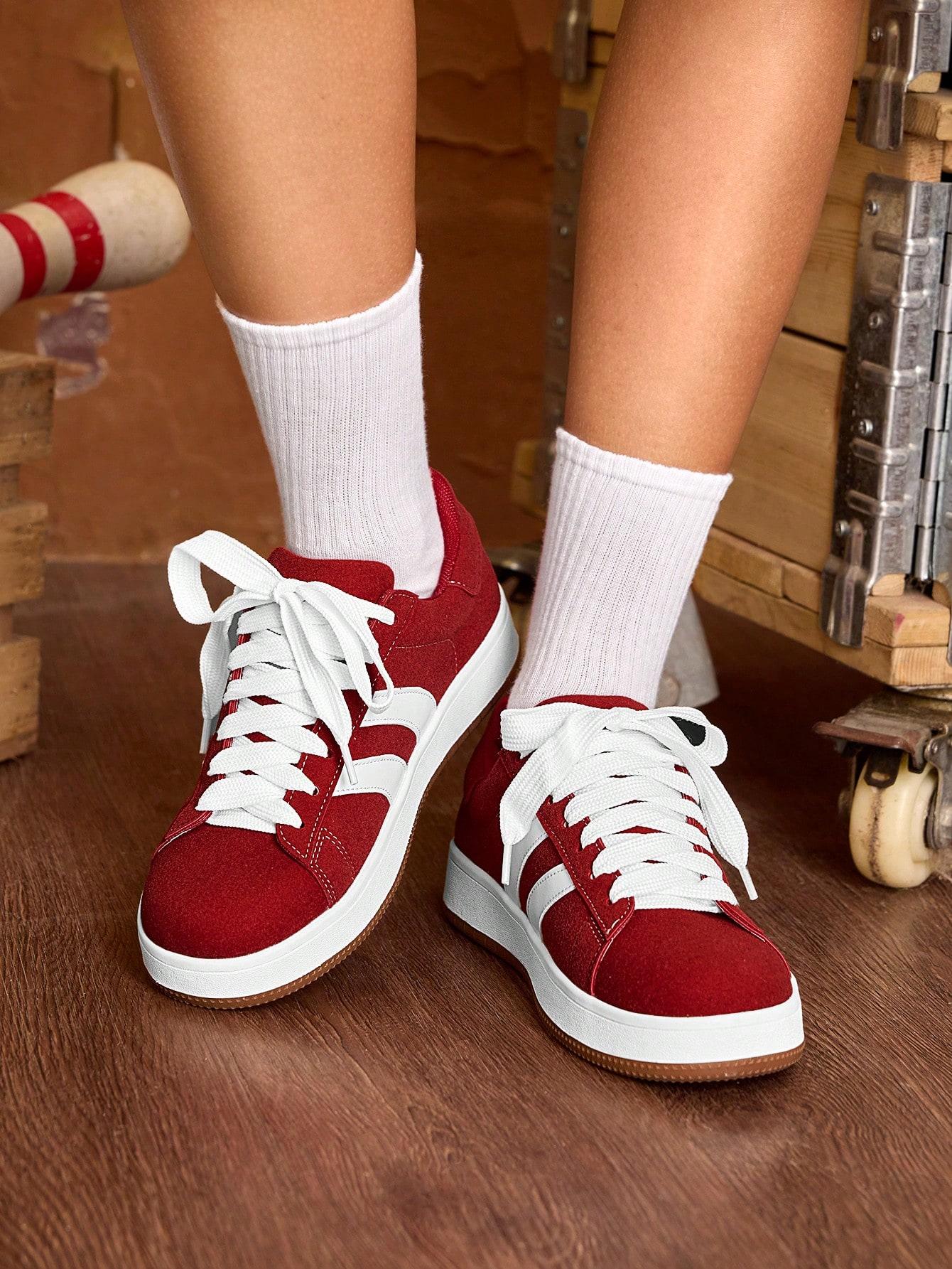 BUTY SPORTOWE WIĄZANE