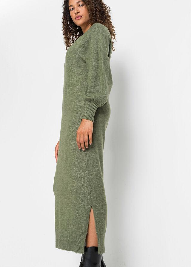 zielona dzianinowa sukienka v-neck