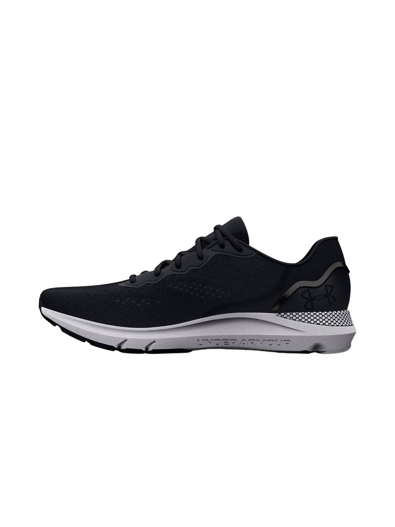 czarne buty sportowe logo 