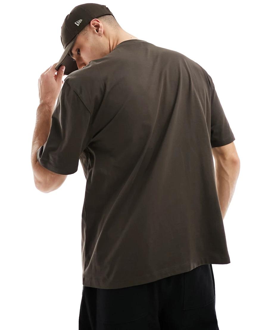 brązowy bawełniany t-shirt oversize