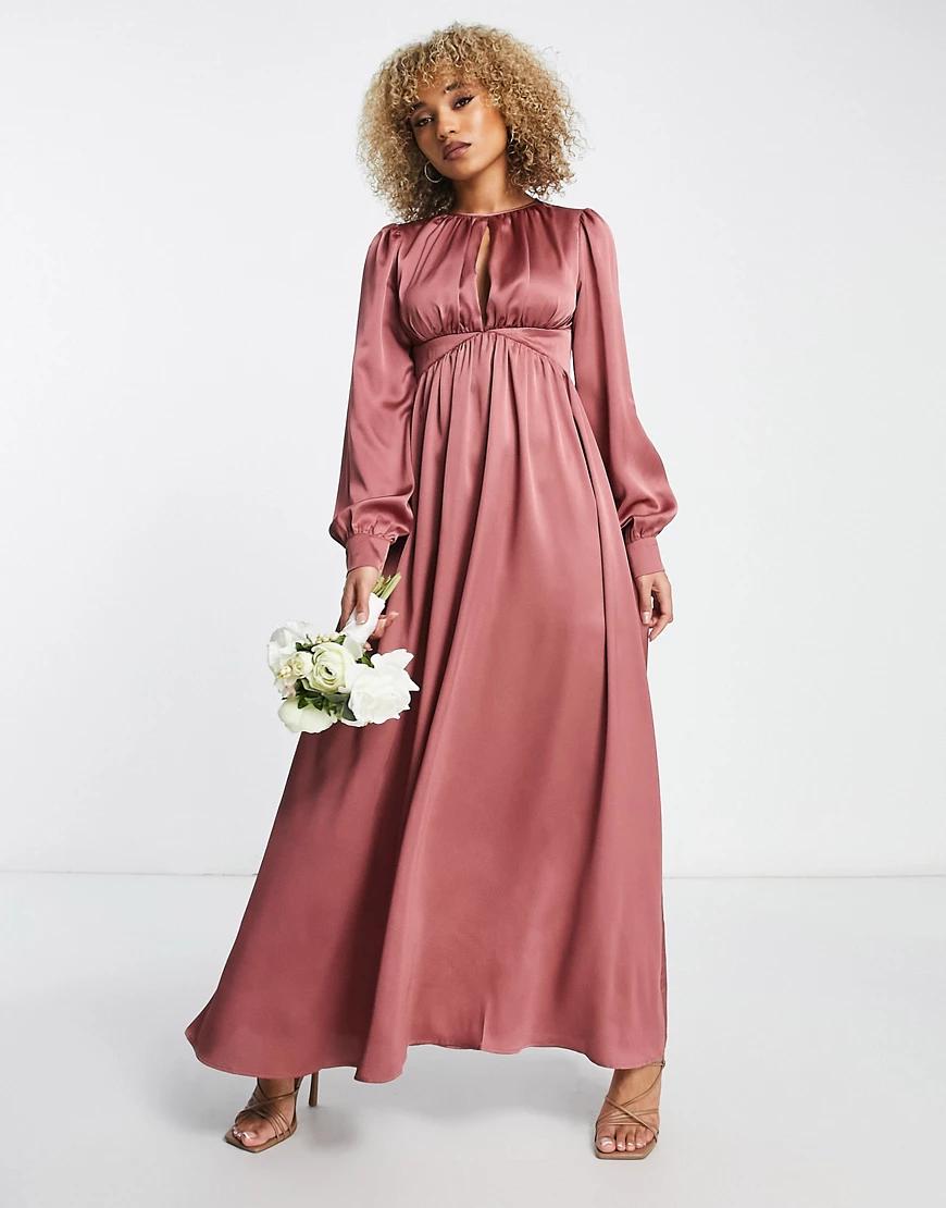 różowa maxi sukienka satyna długi rękaw