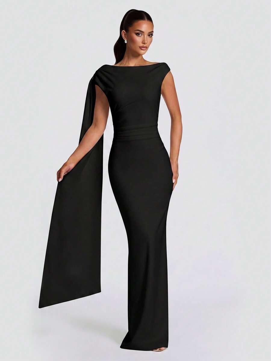 czarna sukienka maxi