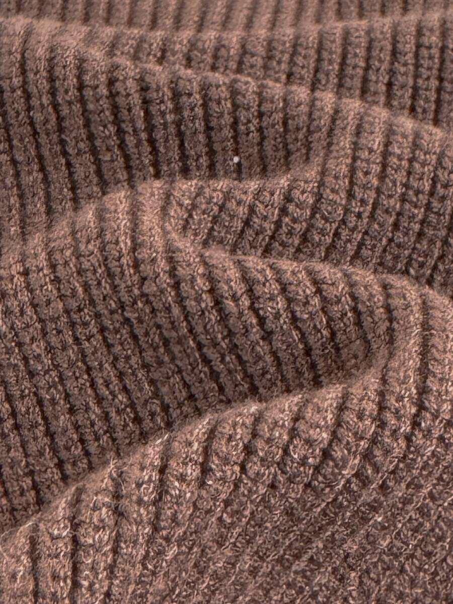 komplet sweter spodnie wzór paski 