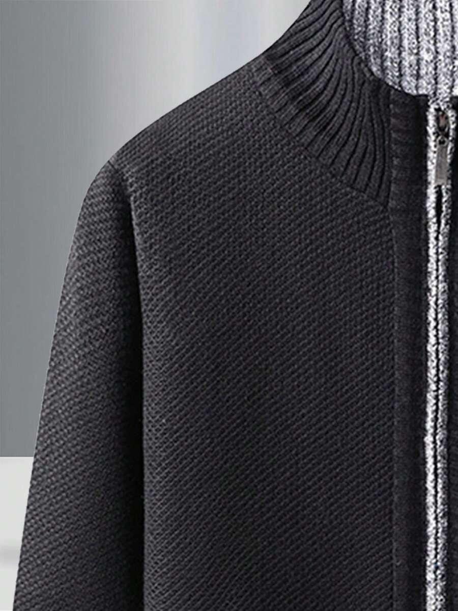 czarny sweter zamek