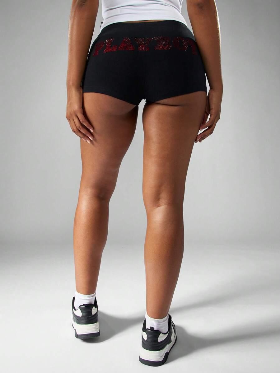 czarne krótkie spodenki 