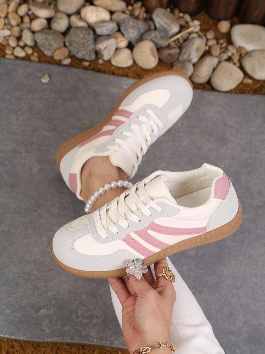 buty sportowe sznurowane
