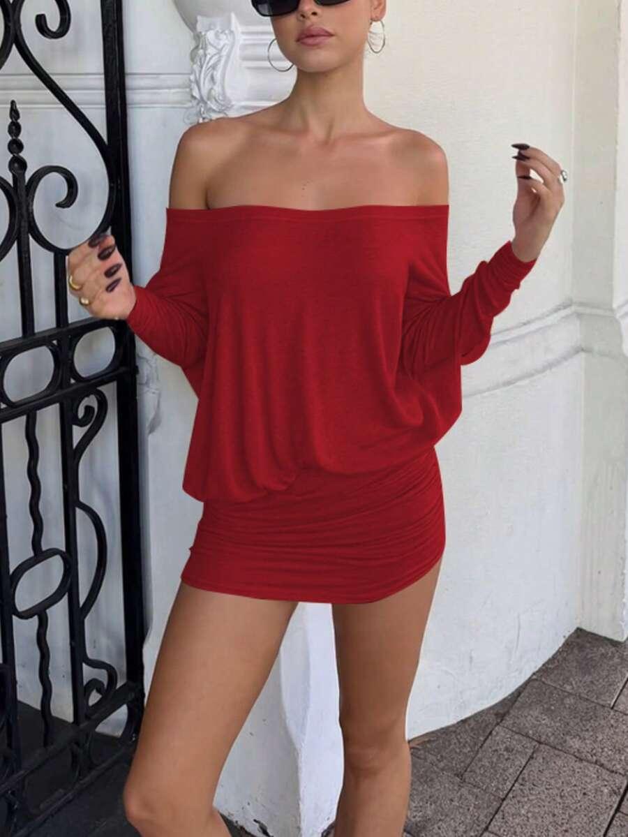 czerwona mini sukienka 