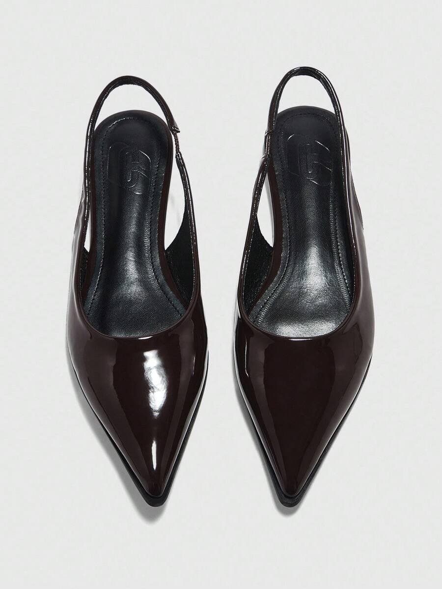 PŁASKIE BUTY Z ODKRYTĄ PIĘTĄ