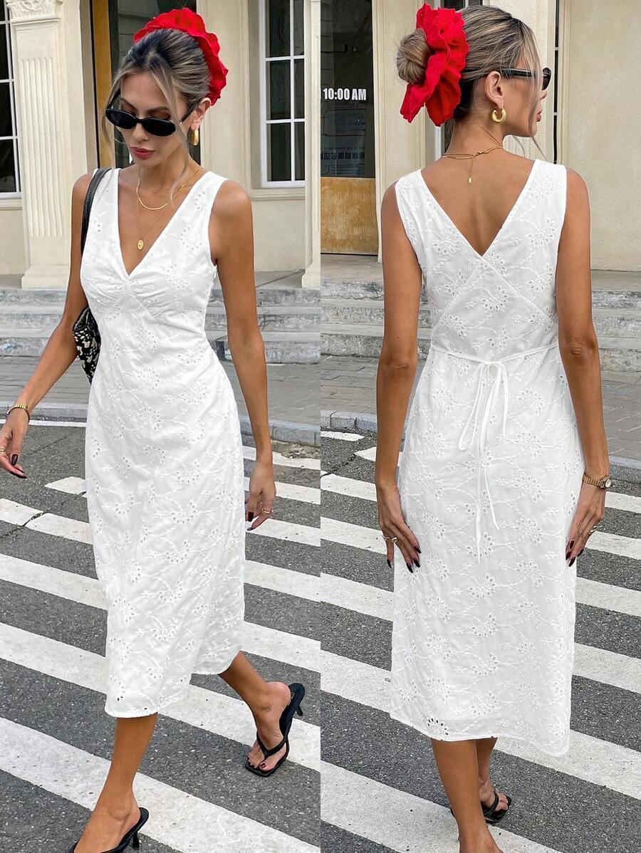 BIAŁA MIDI SUKIENKA BEZ RĘKAWÓW V NECK HAFT 
