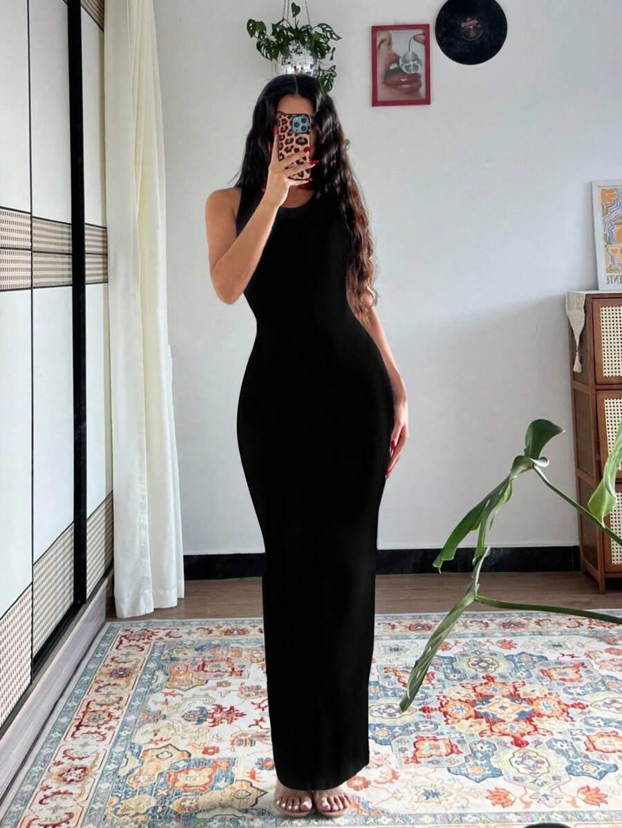 CZARNA MAXI SUKIENKA