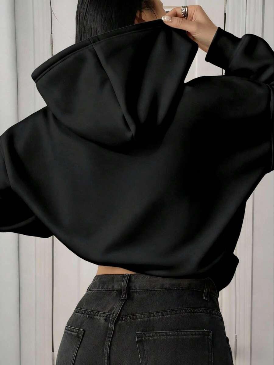 CZARNA BLUZA KAPTUR 