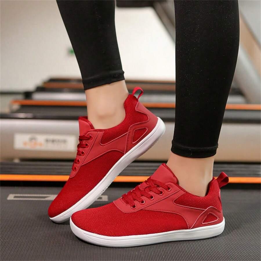 sznurowane buty sportowe 
