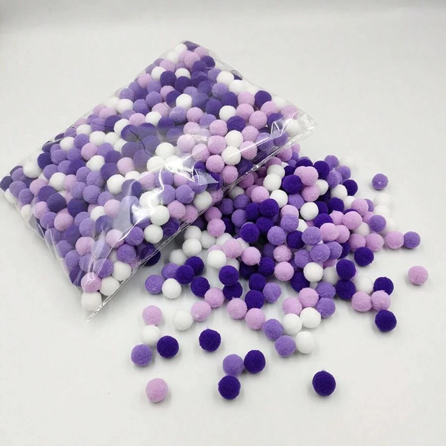 kolorowe pompony 30-pack