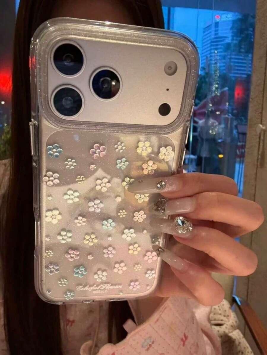 etui na telefon iphone 15 zdobienie