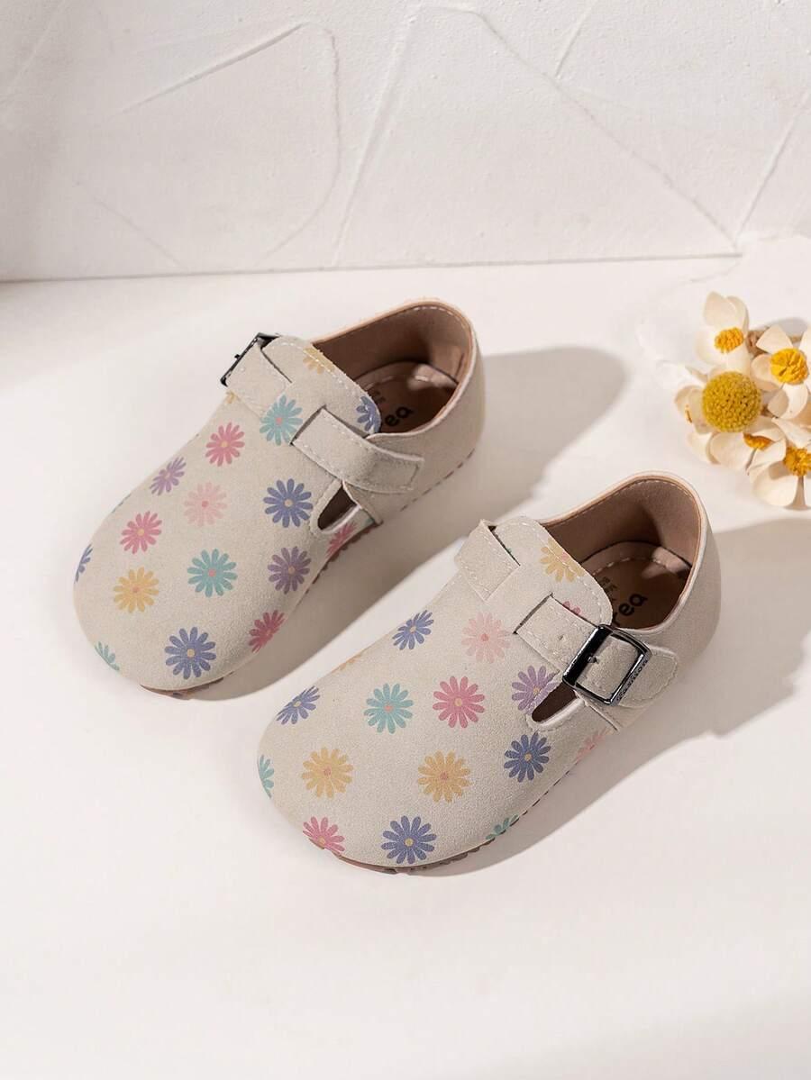 beżowe buty kwiaty