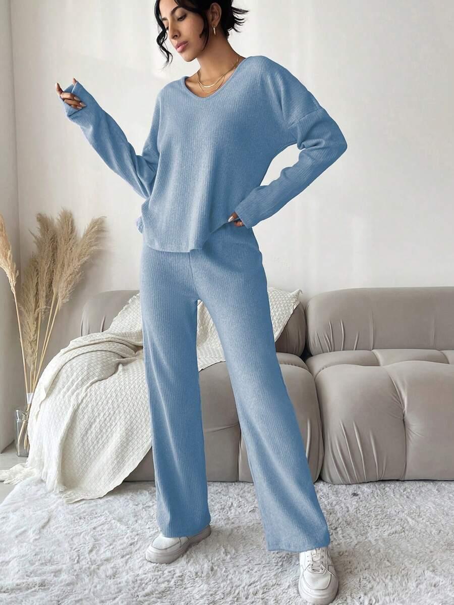 prążkowany niebieski komplet bluza spodnie