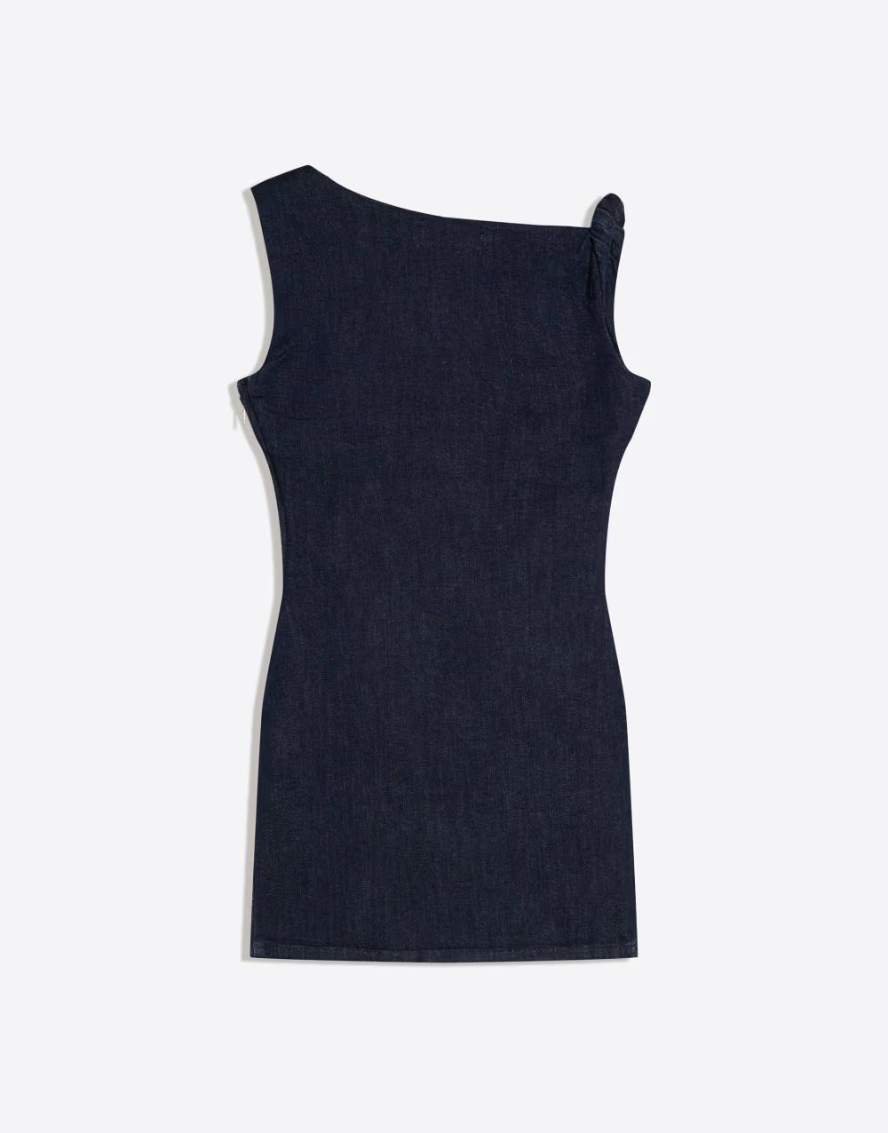 granatowa mini sukienka jeans