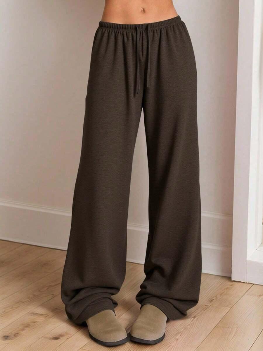 brązowe spodnie casual 
