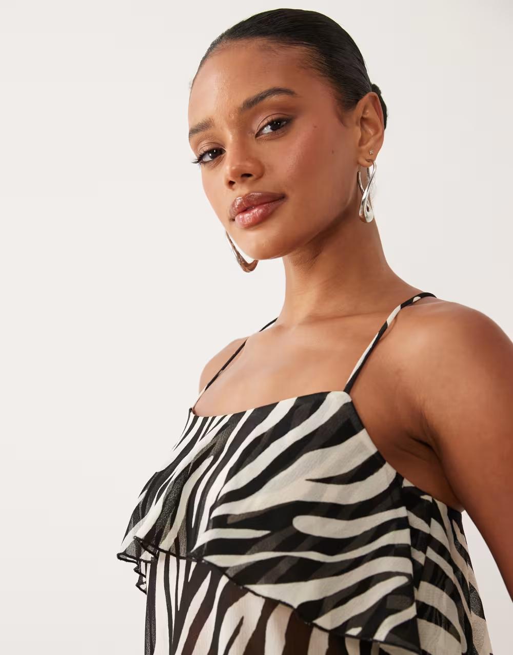 asymetryczny top animal print