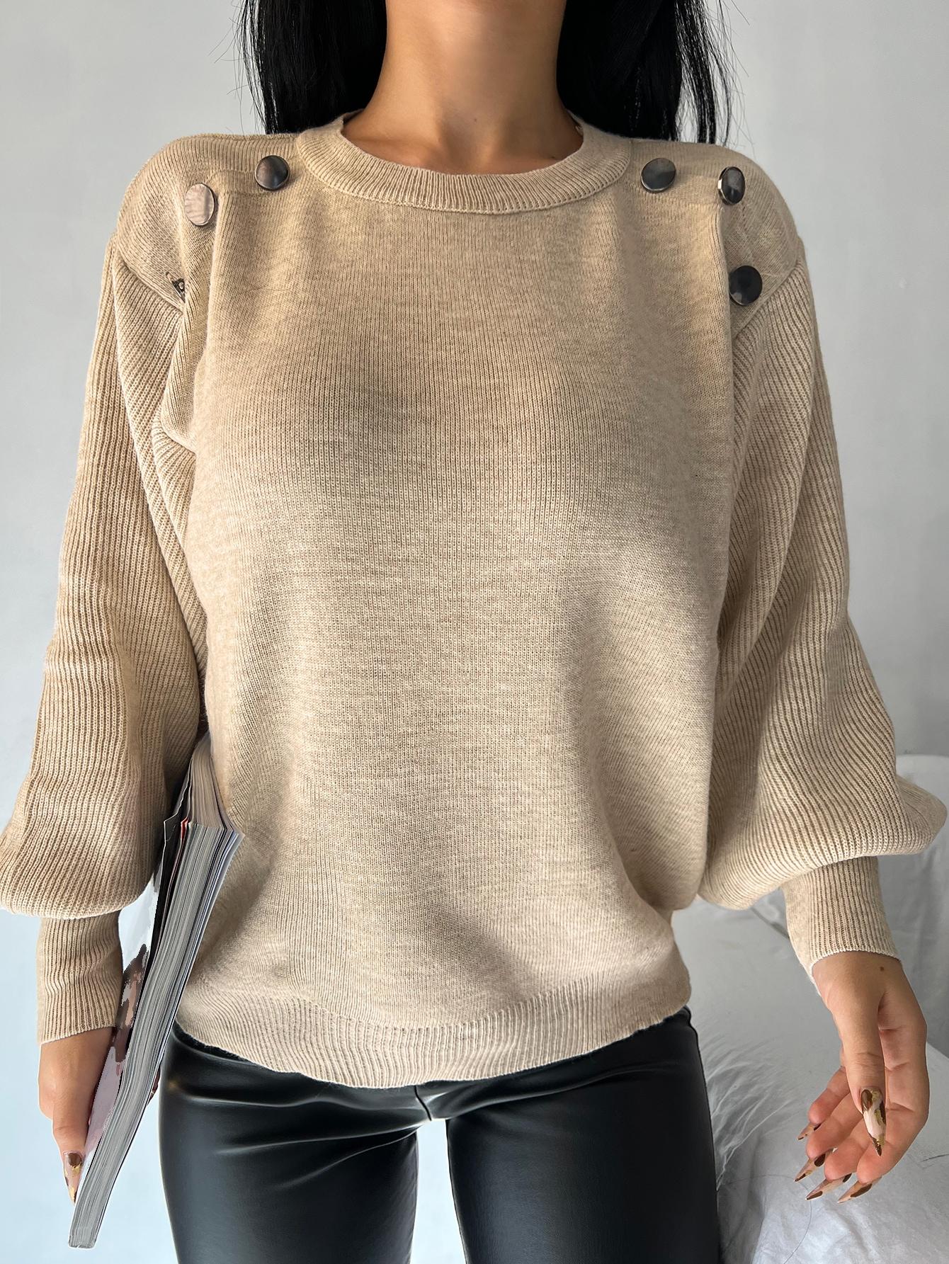 beżowy sweter długi rękaw