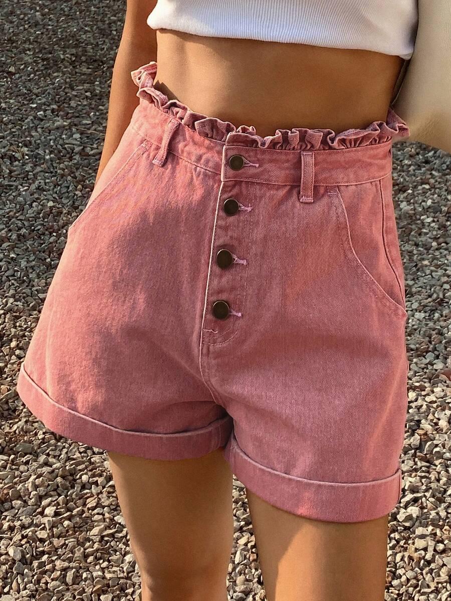 różowe spodenki jeans