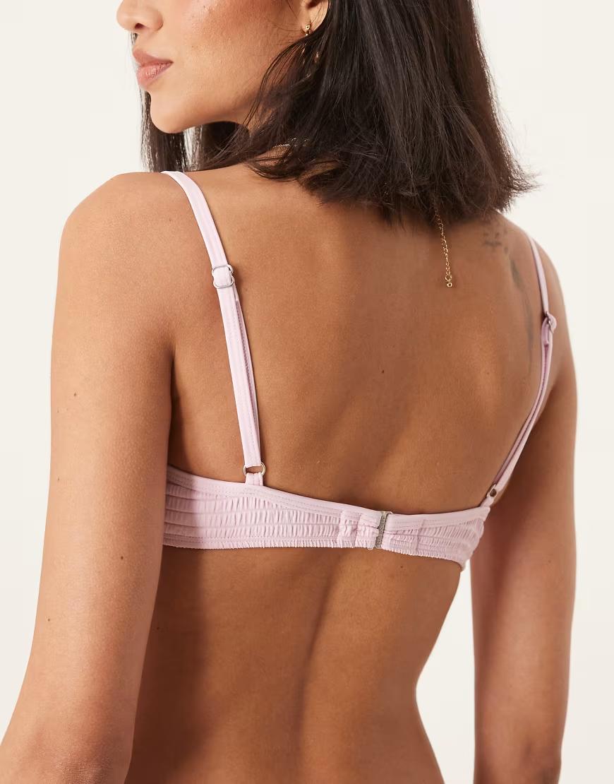 różowa góra od bikini
