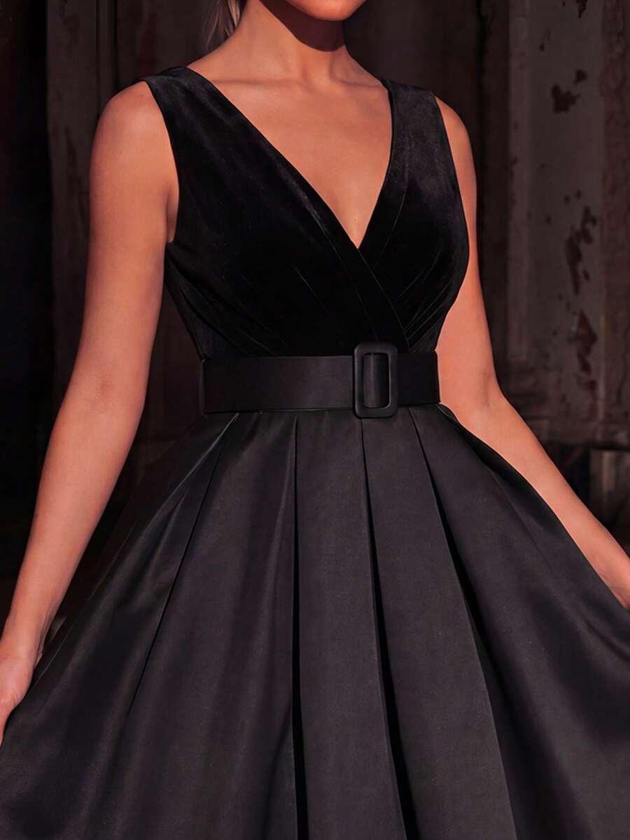 czarna sukienka v neck 