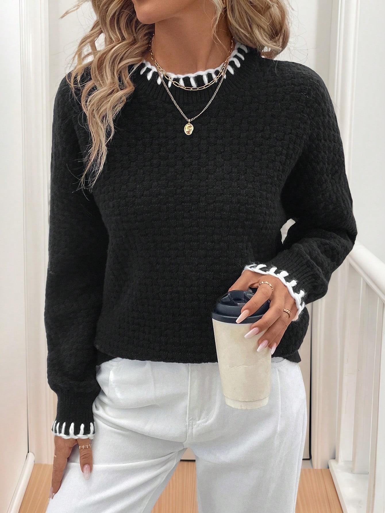 SWETER DAMSKI REGULAR OKRĄGŁY DEKOLT 
