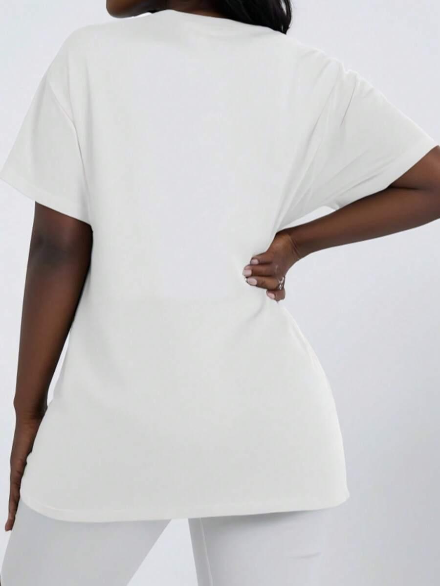 BIAŁY T-SHIRT OVERSIZE