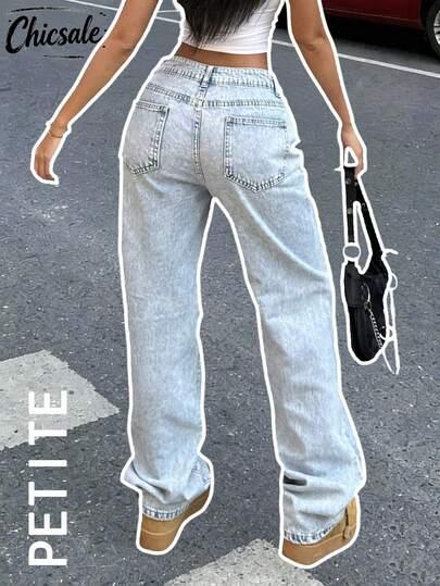 niebieskie spodnie jeans 