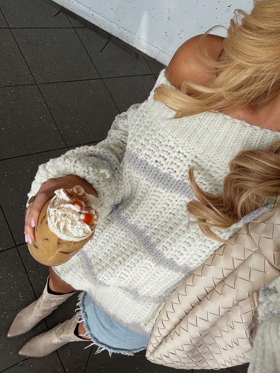 LUŹNY sweter wzór paski
