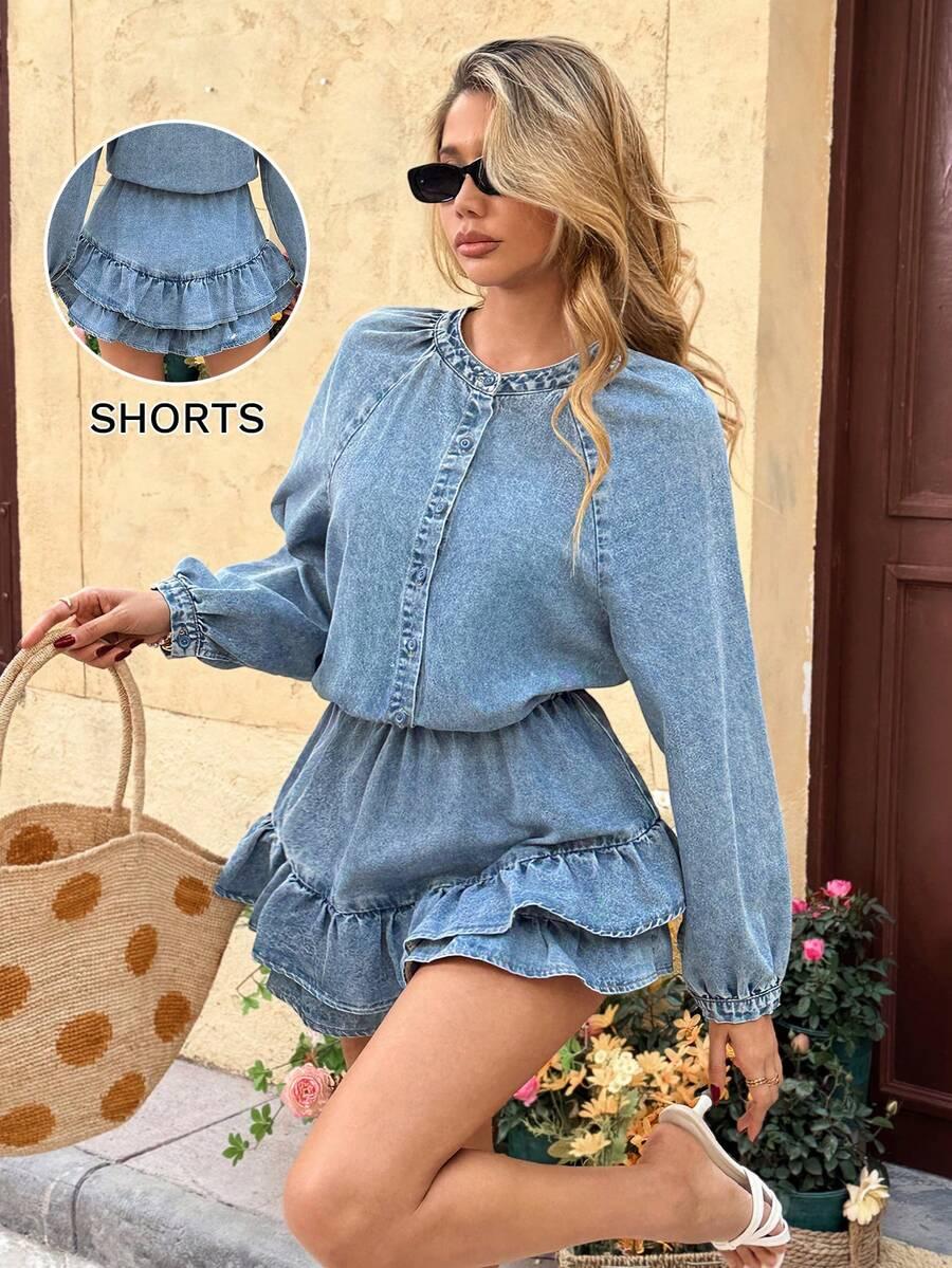 niebieski kombinezon jeans