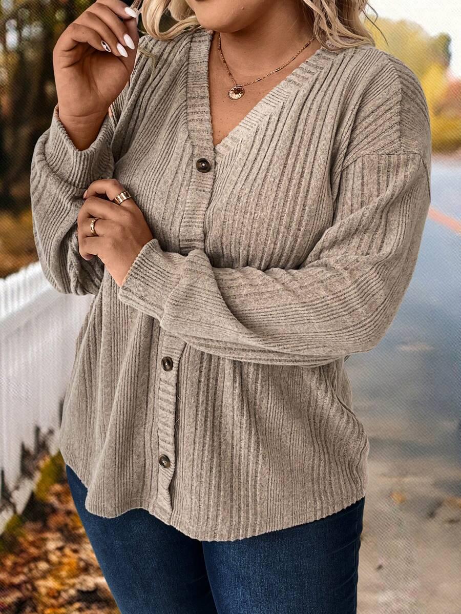 BRĄZOWY SWETER GUZIKI