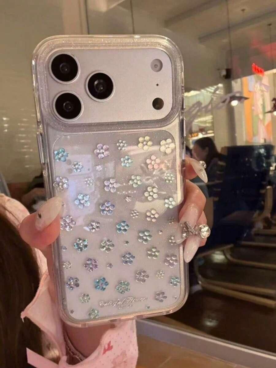 etui na telefon iphone 15 zdobienie