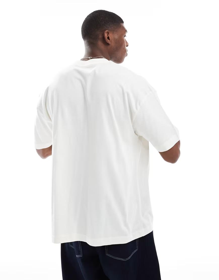 KREMOWY T-SHIRT OKRĄGŁY DEKOLT BASIC 