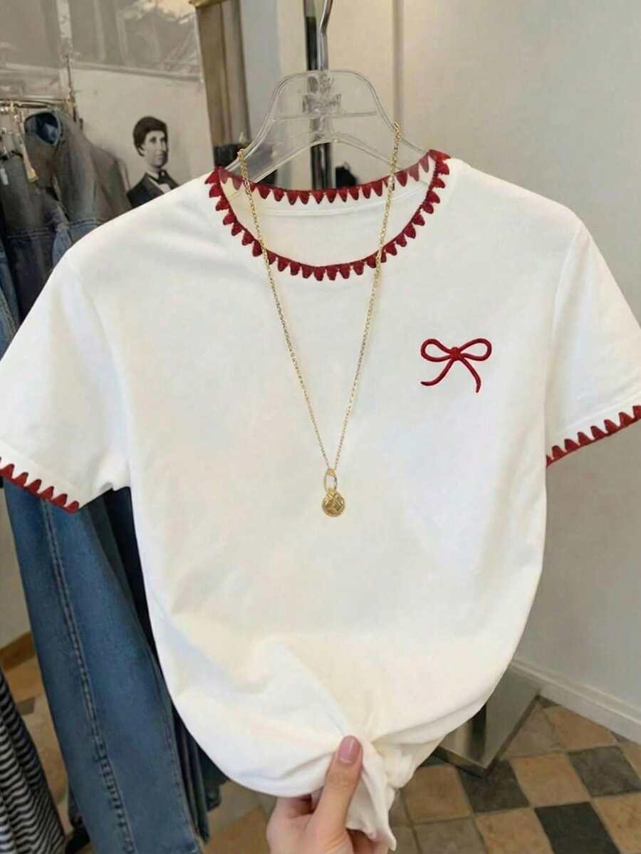 BIAŁY T-SHIRT OKRĄGŁY DEKOLT NADRUK