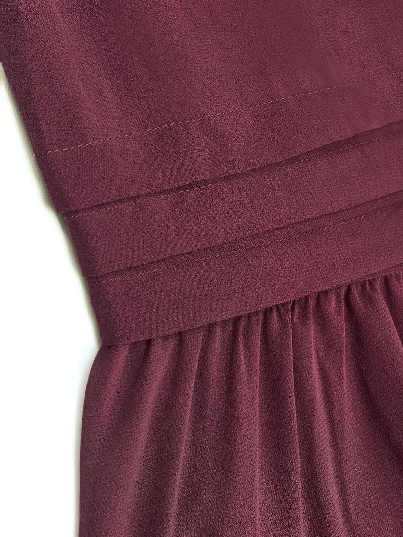 bordowa sukienka v-neck