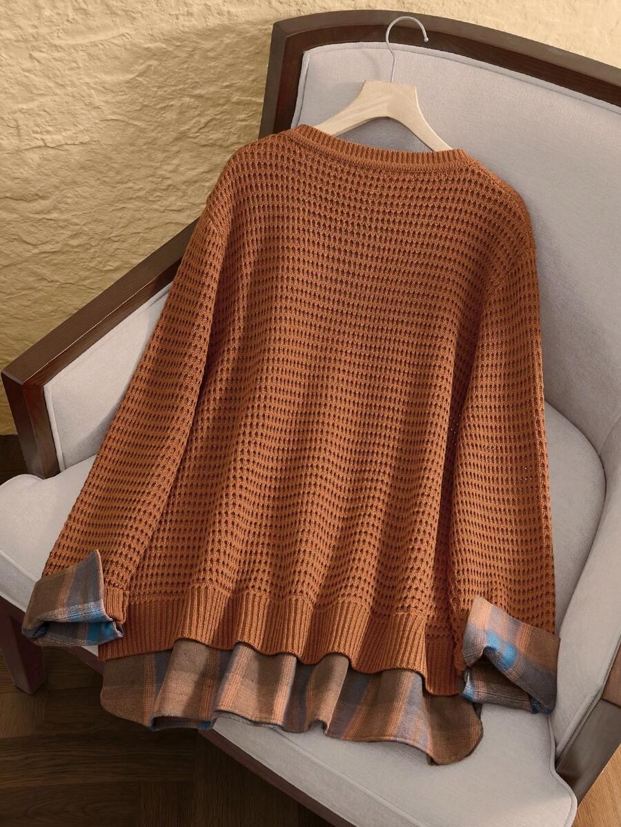 brązowy dzianinowy sweter