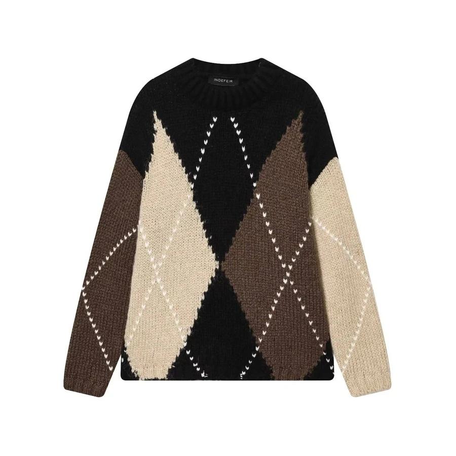 sweter okrągły dekolt wzór