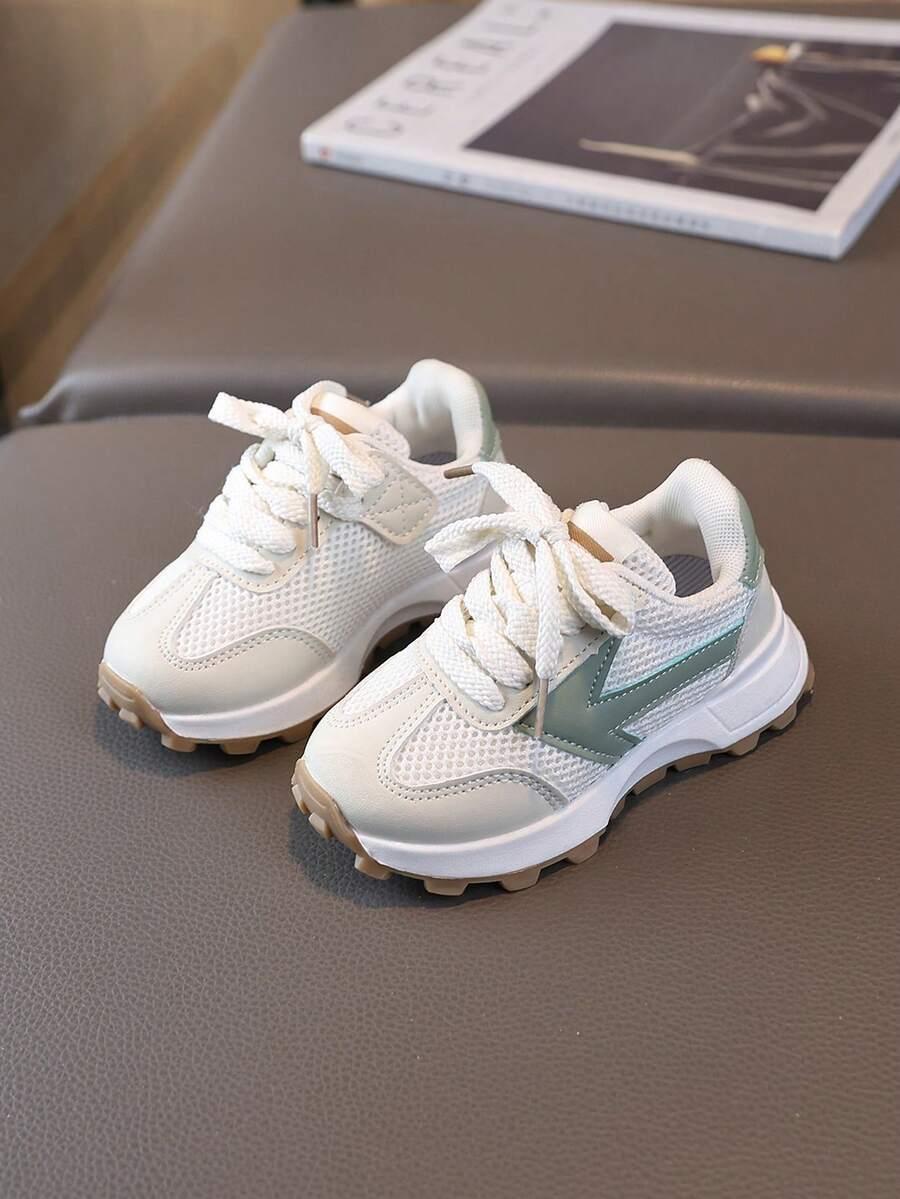 beżowe buty sportowe