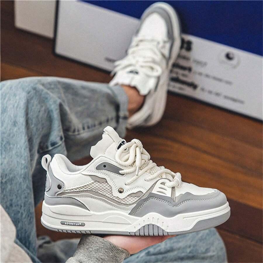 BIAŁE BUTY SPORTOWE