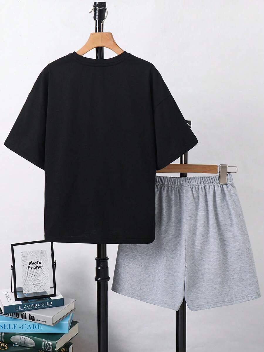 komplet t-shirt spodenki