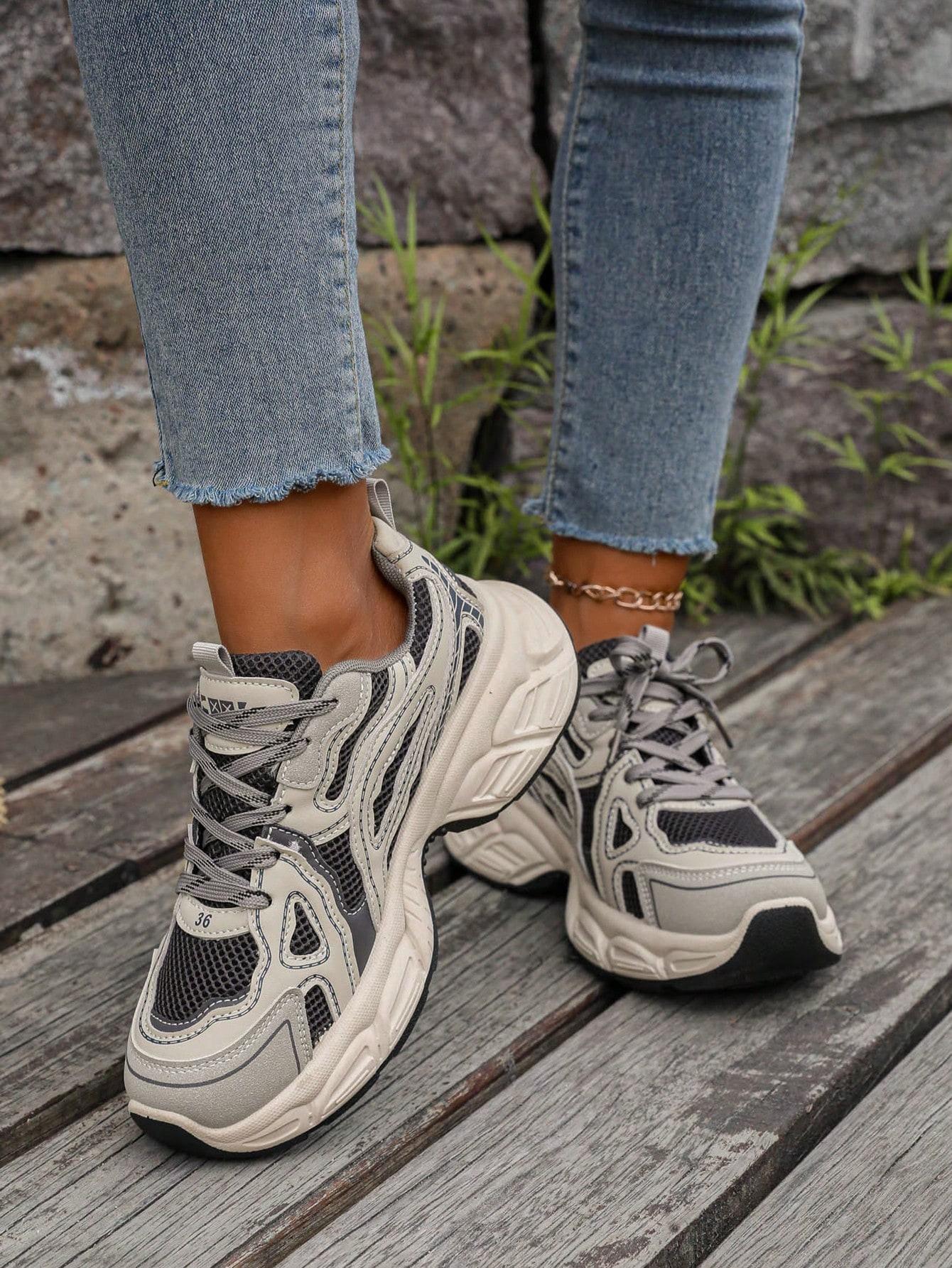 BUTY SPORTOWE PLATFORMA WIĄZANIE