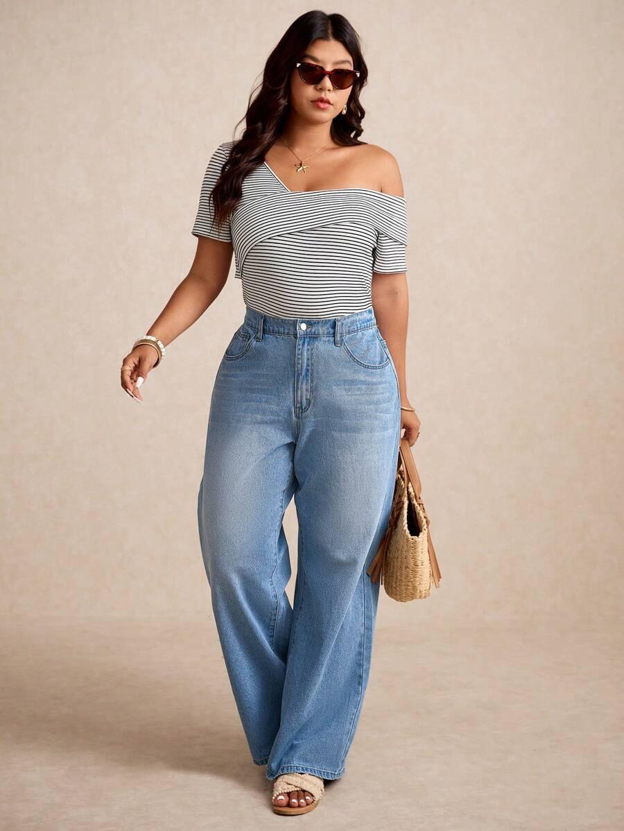 niebieskie spodnie jeans