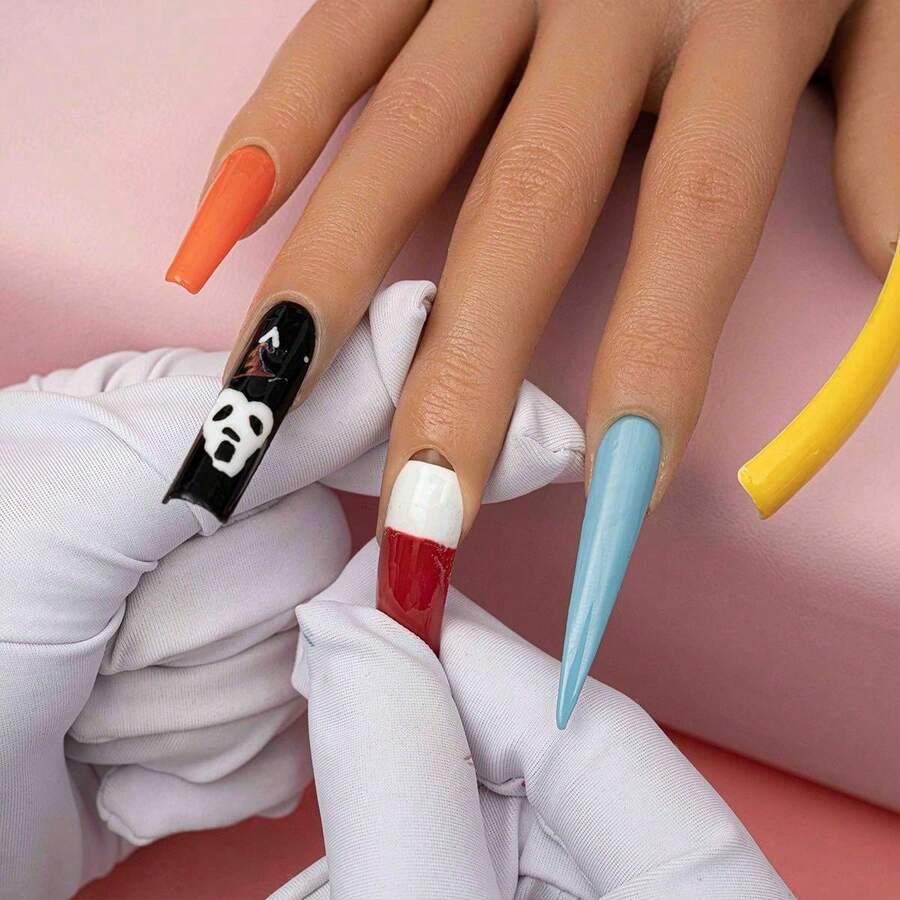 SZTUCZNA DŁOŃ DO ĆWICZEŃ MANICURE
