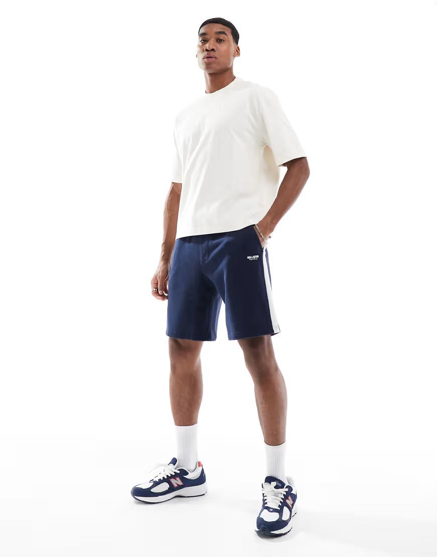 kremowy t-shirt basic